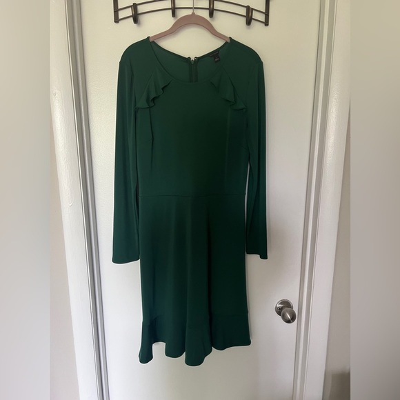 Ann Taylor Green Ruffle Dress - Picture 1 of 5